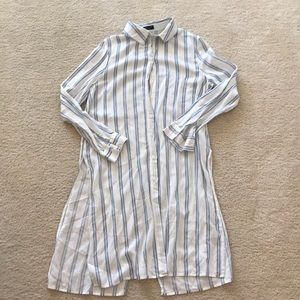 White and blue stripes button down tunic top